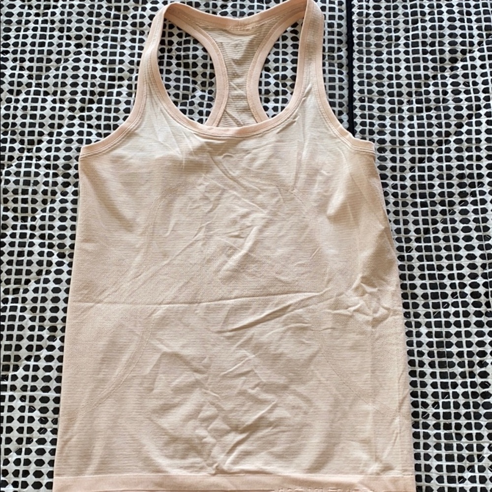 Lululemon swiftly tank